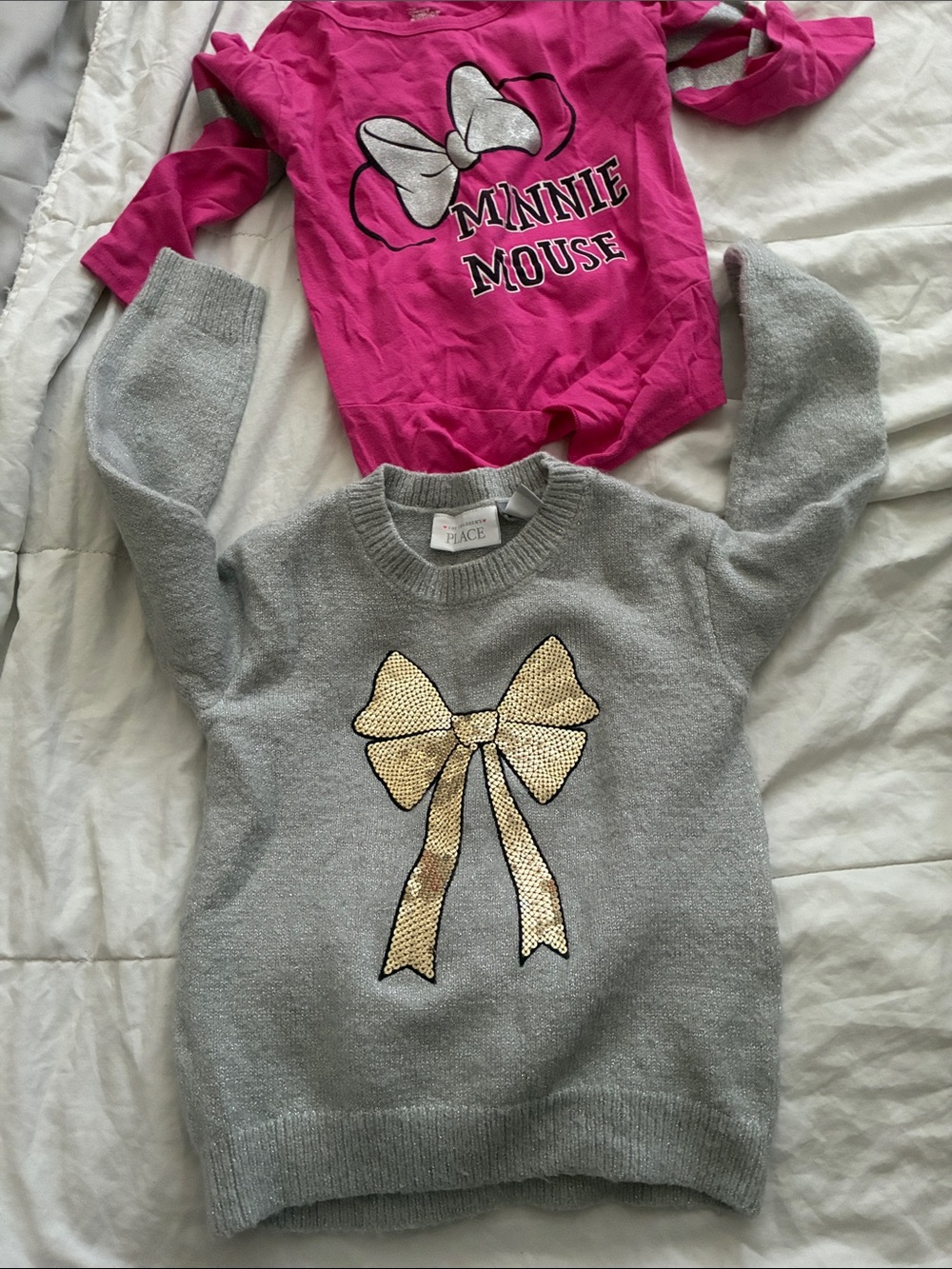 The Children's Place Gray Sweater with Gold Sequin Bow